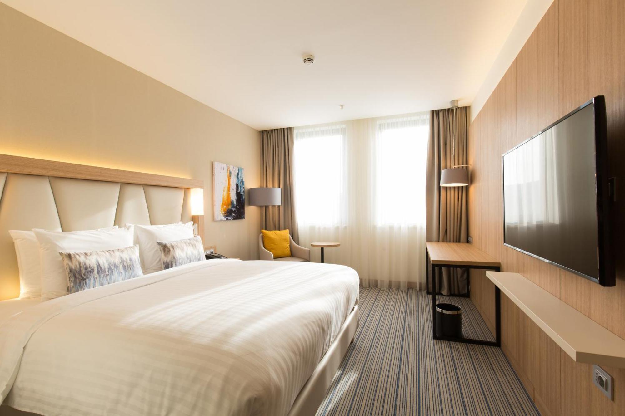 Hotel Courtyard By Marriott Banja Luka Exterior foto