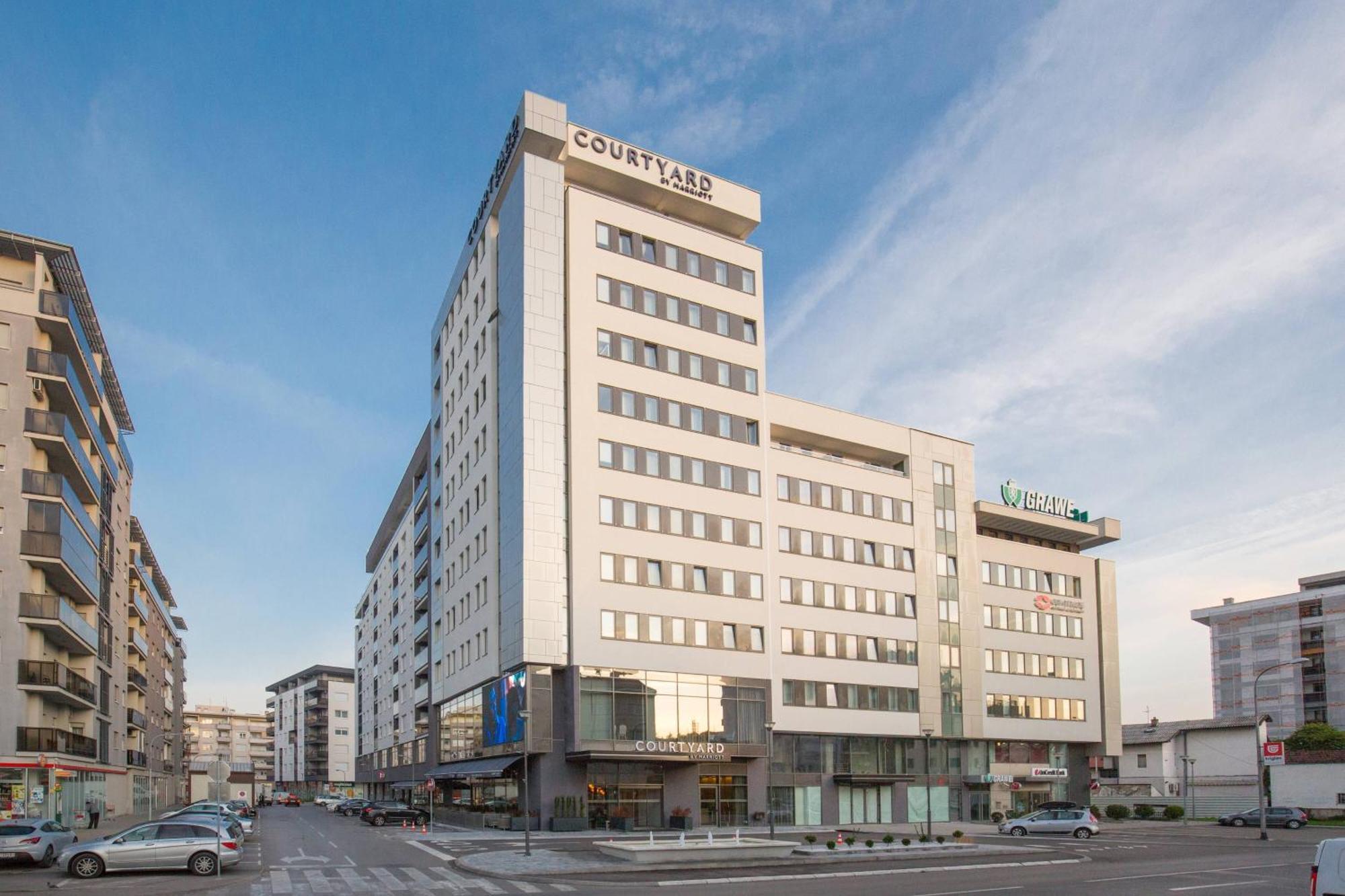 Hotel Courtyard By Marriott Banja Luka Exterior foto