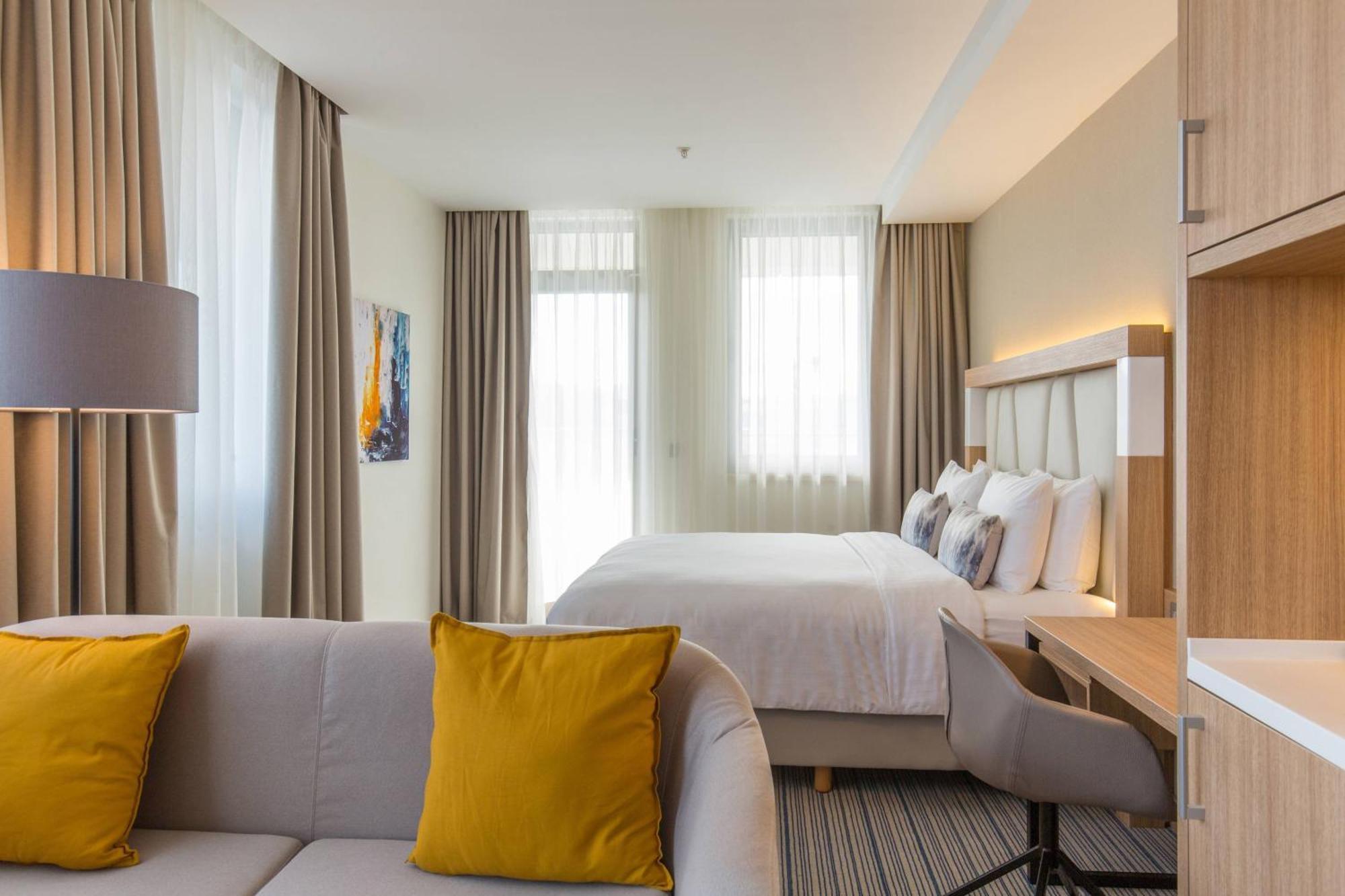 Hotel Courtyard By Marriott Banja Luka Exterior foto