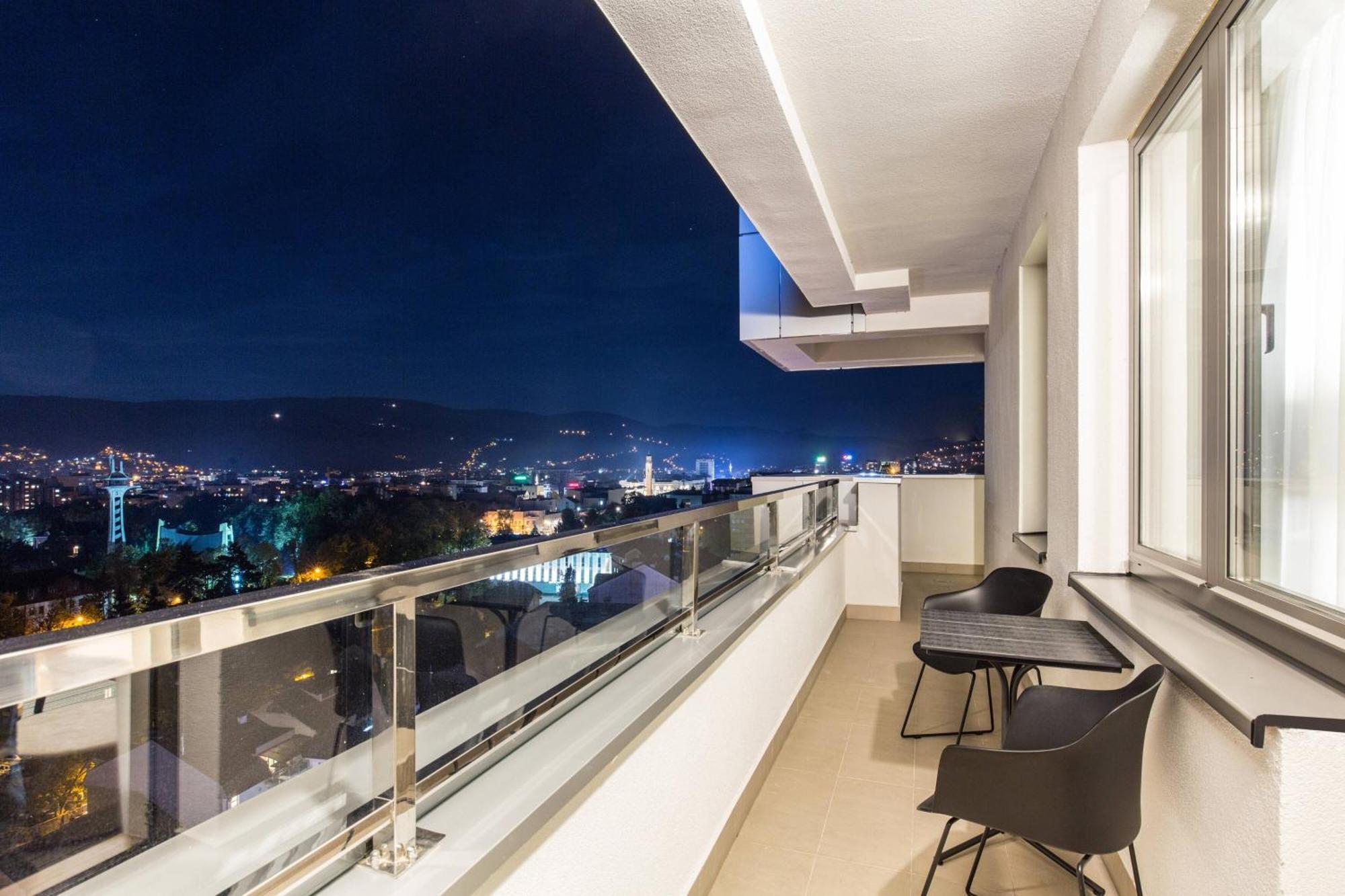 Hotel Courtyard By Marriott Banja Luka Exterior foto